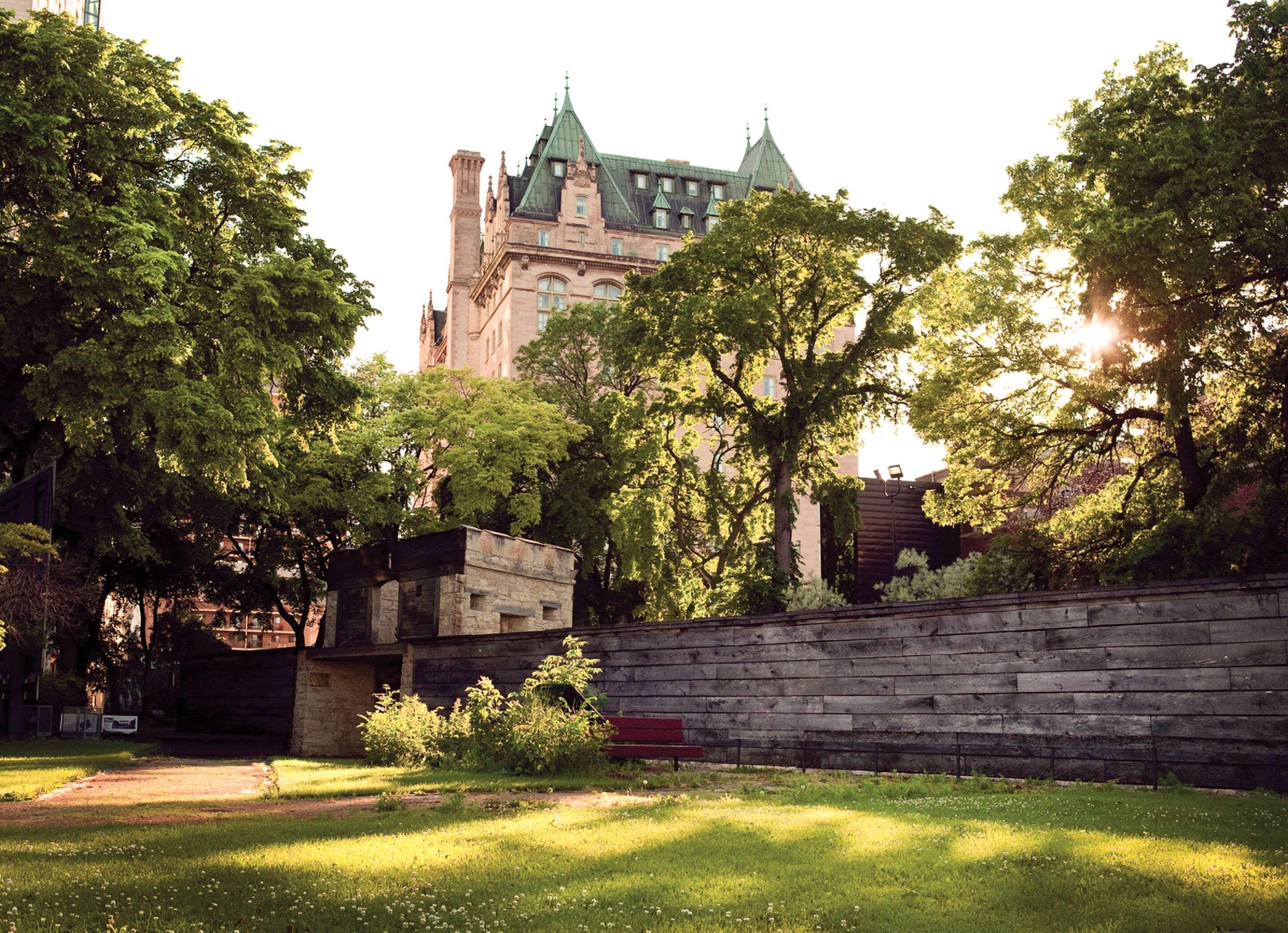 The Fort Garry Hotel, Spa And Conference Centre, Ascend Hotel Collection Winnipeg Eksteriør bilde