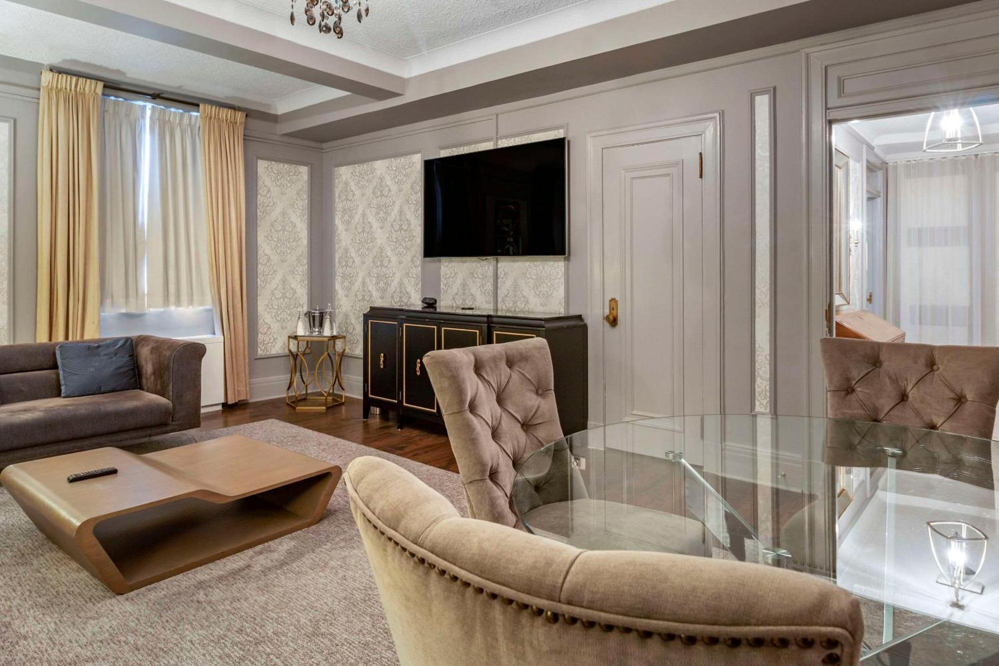 The Fort Garry Hotel Spa And Conference Centre, Ascend Hotel Collection Winnipeg Eksteriør bilde